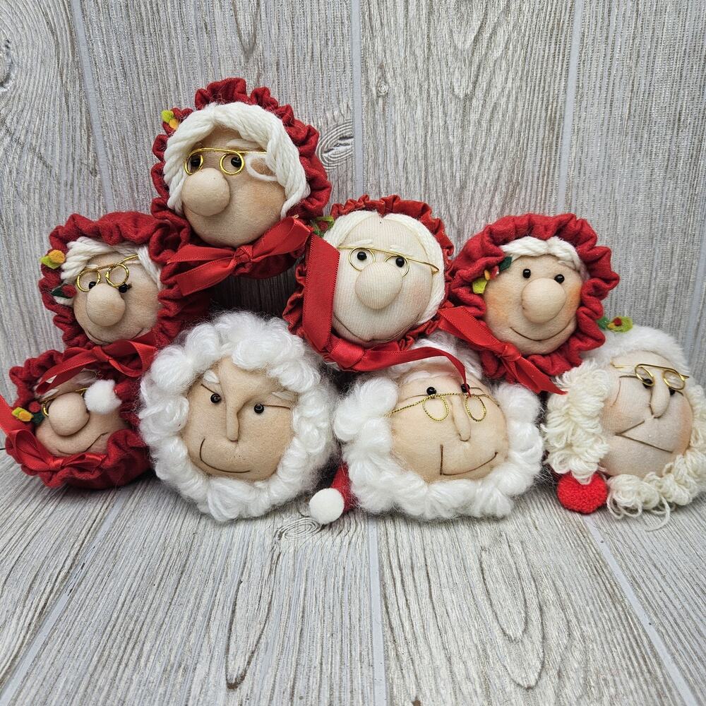 Vintage 1983 Giftco Santa Mrs Claus Ornament Set Christmas Felt Yarn Taiwan Face